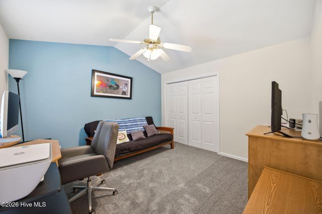 2223 Locksley Woods Drive G, Greenville, NC 27858