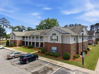 2223 Locksley Woods Drive G, Greenville, NC 27858
