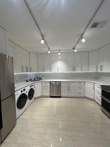 4757 Sunny Palm Circle B, West Palm Beach, FL 33415