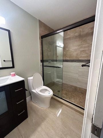 4757 Sunny Palm Circle B, West Palm Beach, FL 33415