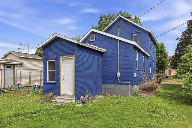 226 CONGRESS STREET, Oconto, WI 54153