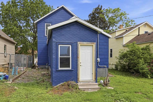 226 CONGRESS STREET, Oconto, WI 54153