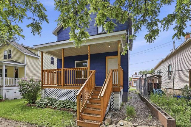 226 CONGRESS STREET, Oconto, WI 54153
