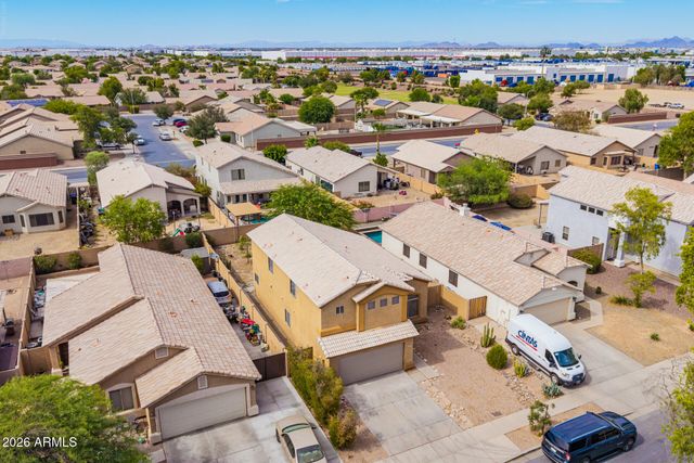 8002 W PRESTON Lane, Phoenix, AZ 85043