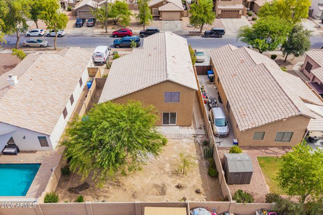 8002 W PRESTON Lane, Phoenix, AZ 85043