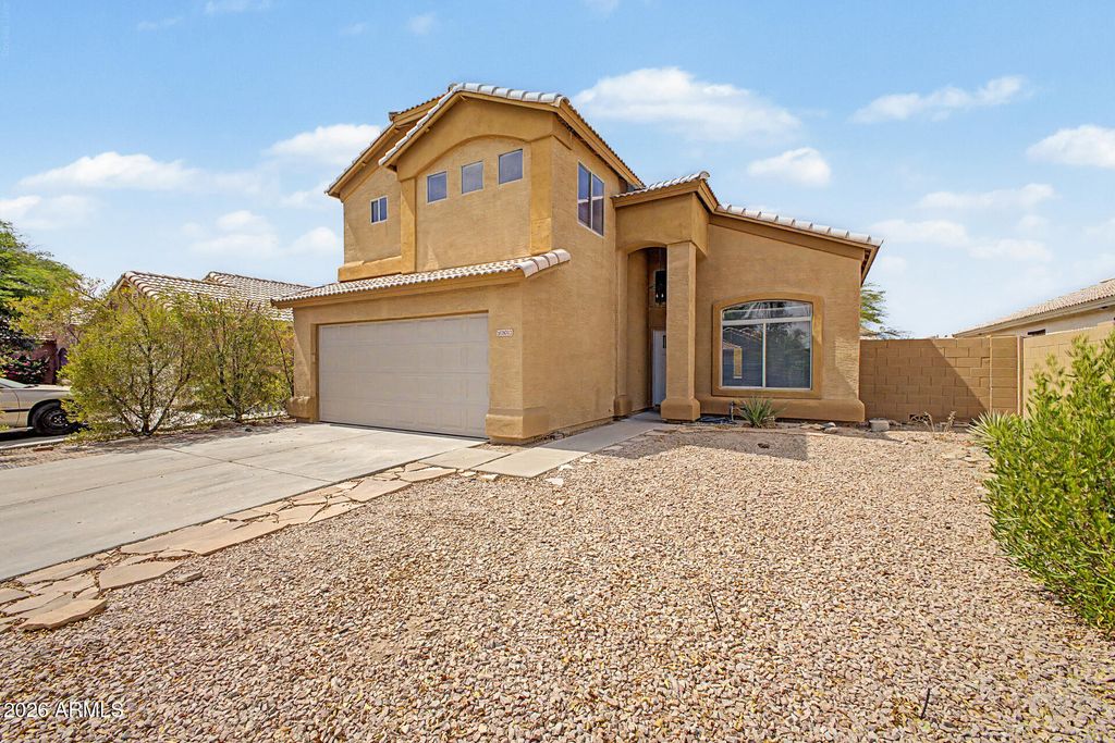 8002 W PRESTON Lane, Phoenix, AZ 85043 — photo 4