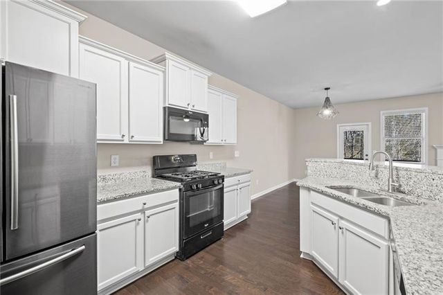 248 Bobbie Way, Woodstock, GA 30189