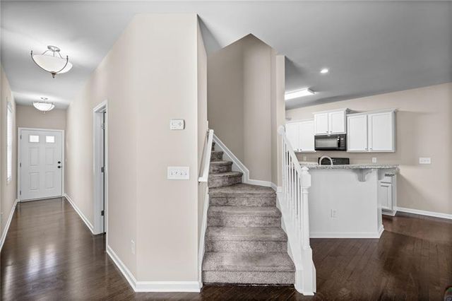 248 Bobbie Way, Woodstock, GA 30189