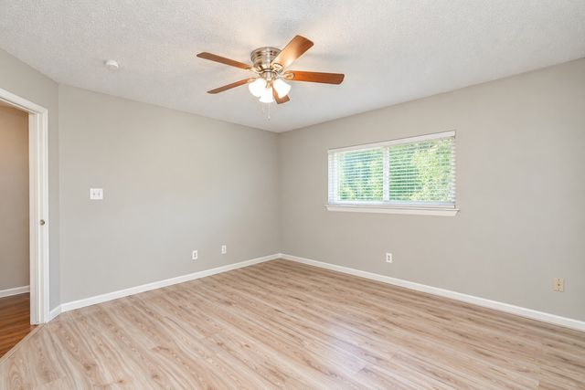 302 Rosemary, Euless, TX 76039
