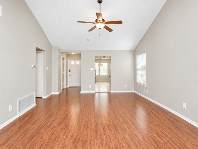 302 Rosemary, Euless, TX 76039