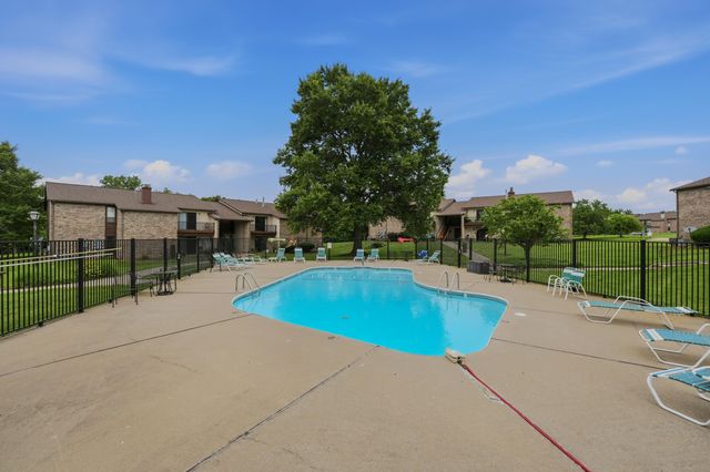 1879 N WATERFRONT DR H, Columbia, MO 65202
