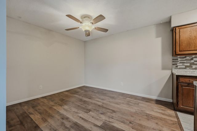 1879 N WATERFRONT DR H, Columbia, MO 65202