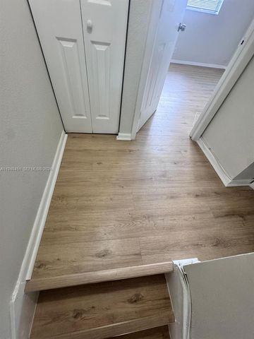 4605 NW 9th Dr 4605, Plantation, FL 33317