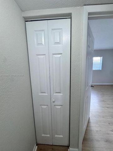 4605 NW 9th Dr 4605, Plantation, FL 33317