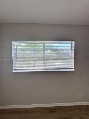 4605 NW 9th Dr 4605, Plantation, FL 33317