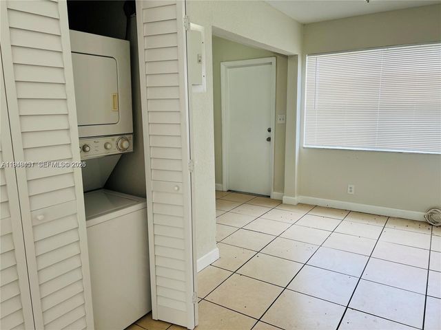 4605 NW 9th Dr 4605, Plantation, FL 33317