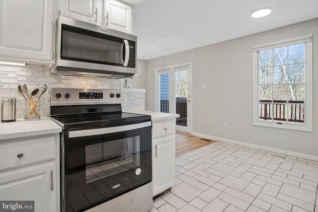 8263 BERRYFIELD DR, Nottingham, MD 21236