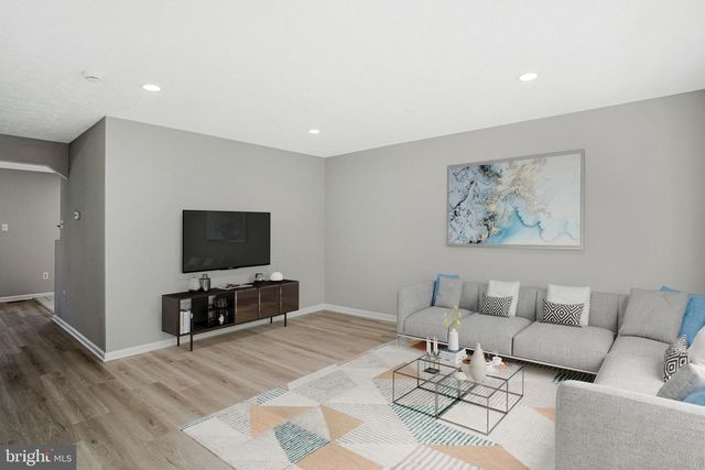 8263 BERRYFIELD DR, Nottingham, MD 21236