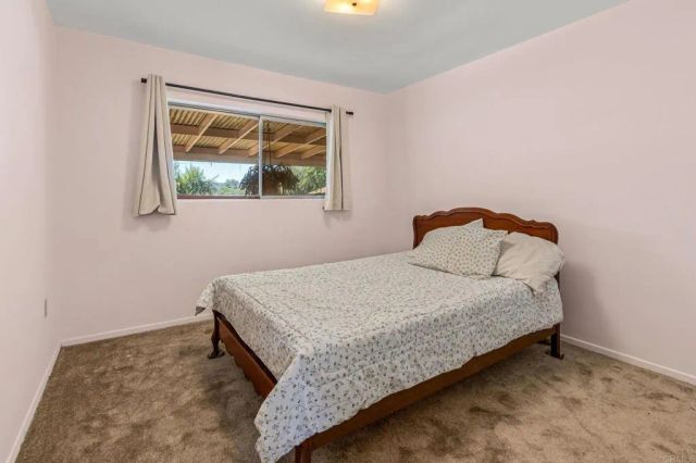 2721 Surrey Lane, Escondido, CA 92029