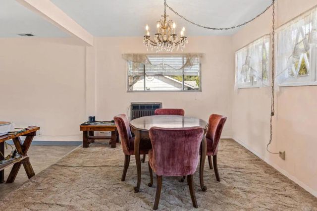 2721 Surrey Lane, Escondido, CA 92029