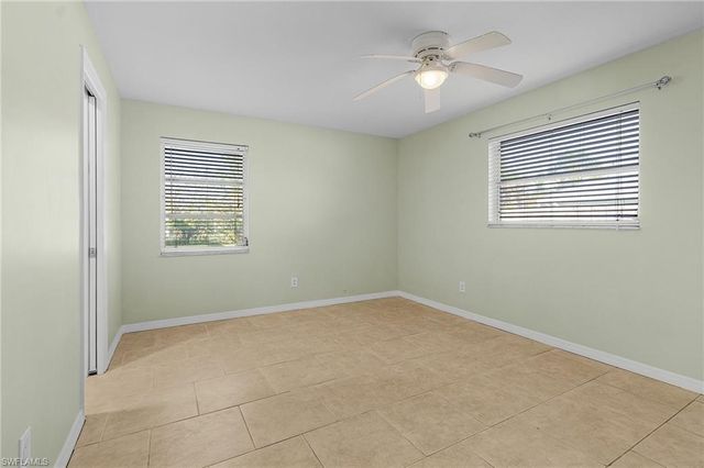 311 SW 48th TER, Cape Coral, FL 33914