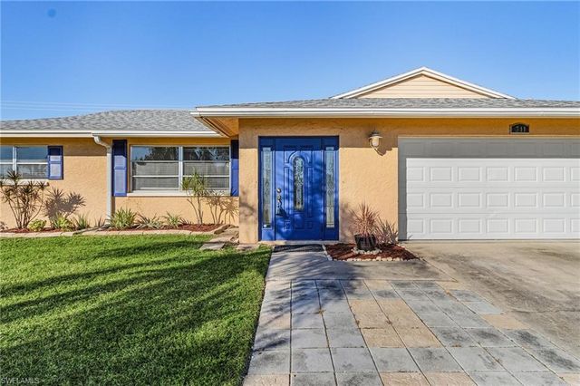 311 SW 48th TER, Cape Coral, FL 33914