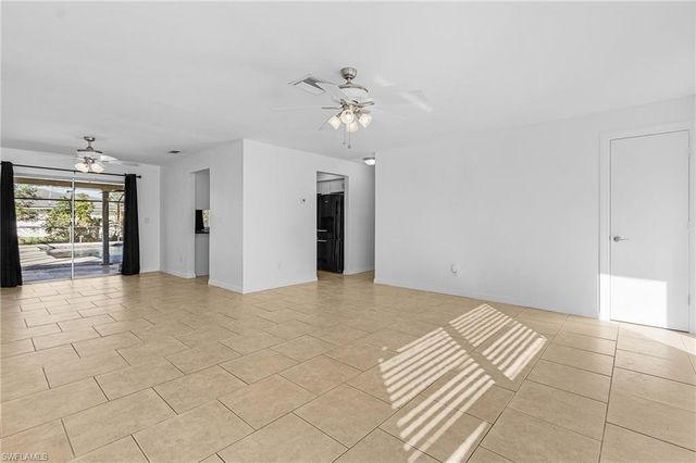 311 SW 48th TER, Cape Coral, FL 33914