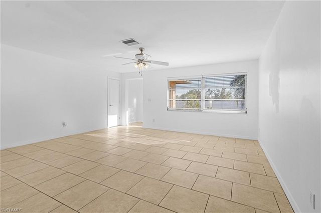 311 SW 48th TER, Cape Coral, FL 33914