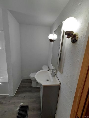 2315 California Avenue, Fort Wayne, IN 46805