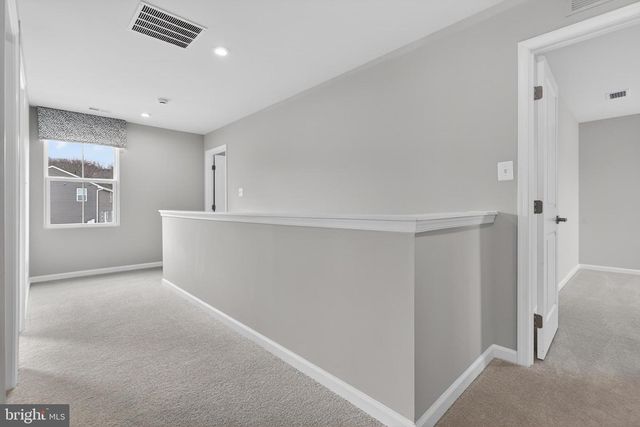 328 CREEKSIDE DR, New Providence, PA 17560