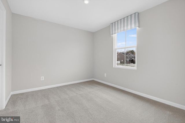 328 CREEKSIDE DR, New Providence, PA 17560