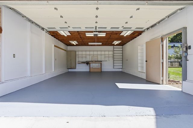 4 Nevada Road, Burlington, MA 01803