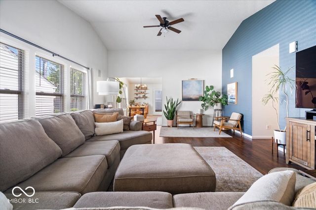 5671 N Burlington Drive, Mccordsville, IN 46055