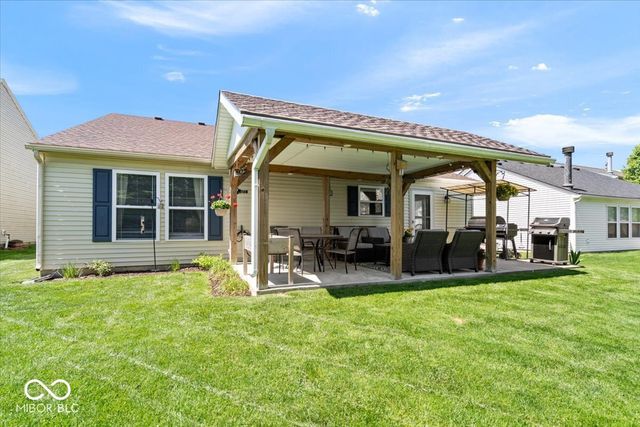 5671 N Burlington Drive, Mccordsville, IN 46055