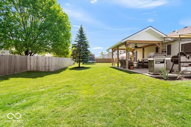 5671 N Burlington Drive, Mccordsville, IN 46055