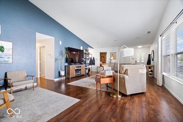 5671 N Burlington Drive, Mccordsville, IN 46055