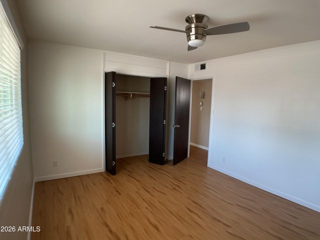 10846 W OAKMONT Drive, Sun City, AZ 85351