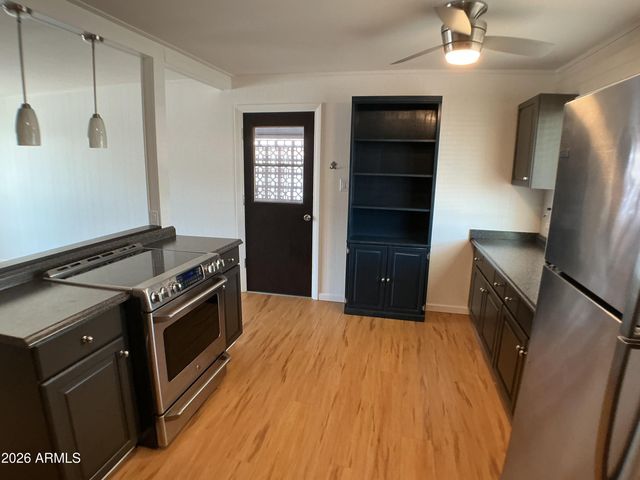 10846 W OAKMONT Drive, Sun City, AZ 85351