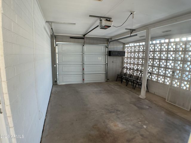 10846 W OAKMONT Drive, Sun City, AZ 85351