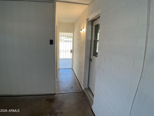 10846 W OAKMONT Drive, Sun City, AZ 85351