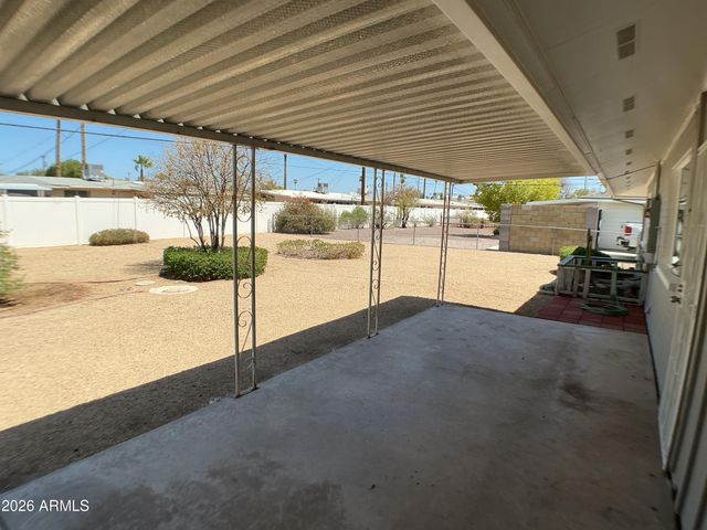 10846 W OAKMONT Drive, Sun City, AZ 85351