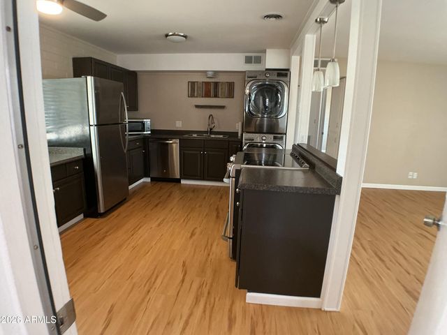 10846 W OAKMONT Drive, Sun City, AZ 85351