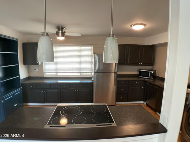 10846 W OAKMONT Drive, Sun City, AZ 85351