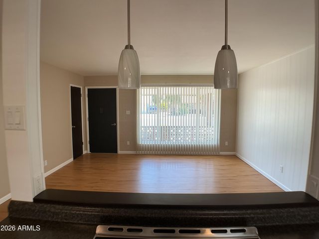 10846 W OAKMONT Drive, Sun City, AZ 85351