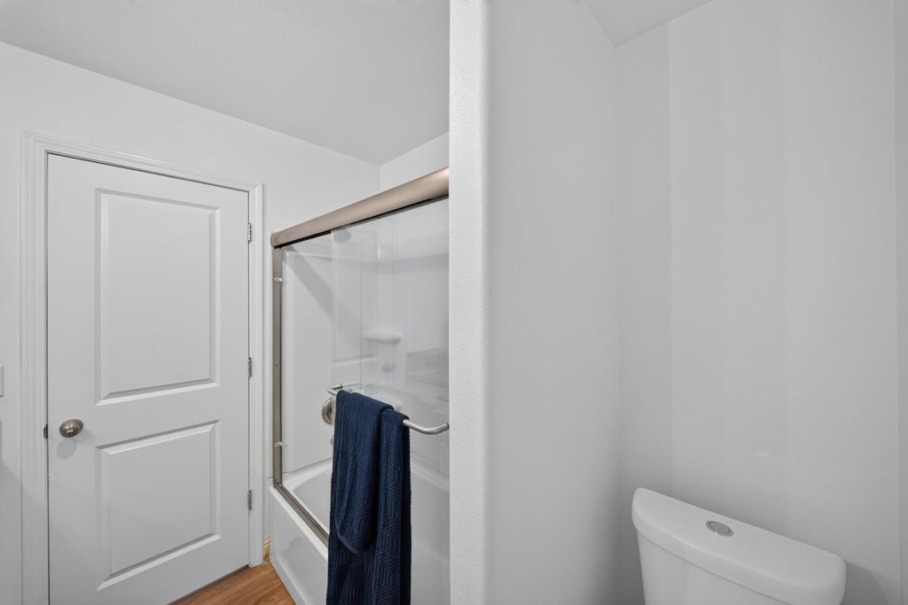 Image 12 of property listing at 18608 Fairfield Drive, Madera, CA 93638
