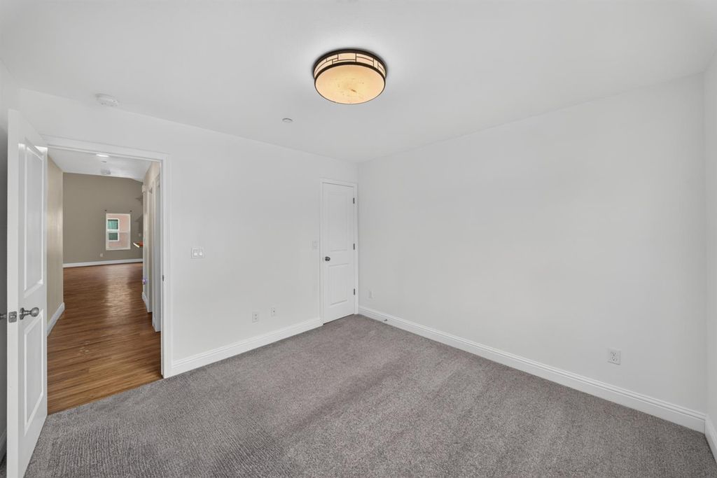 Image 21 of property listing at 18608 Fairfield Drive, Madera, CA 93638