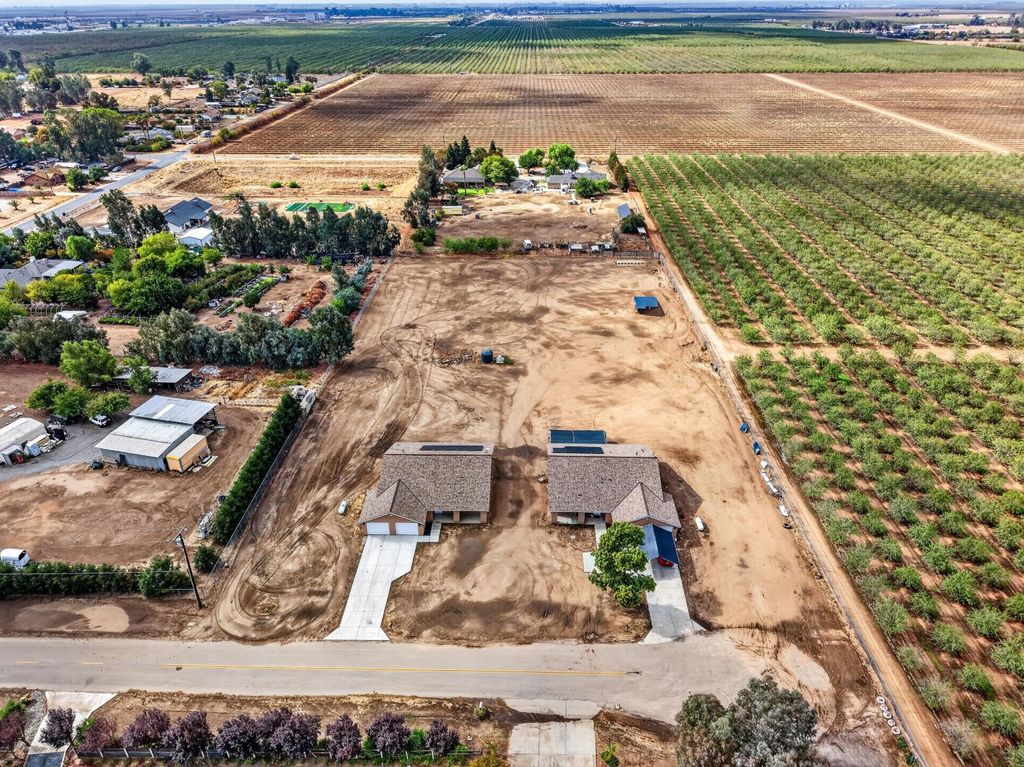 Image 48 of property listing at 18608 Fairfield Drive, Madera, CA 93638