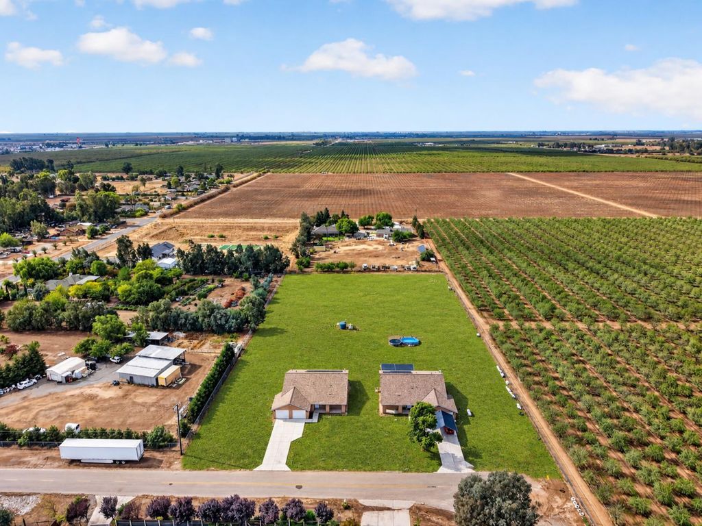 Image 49 of property listing at 18608 Fairfield Drive, Madera, CA 93638