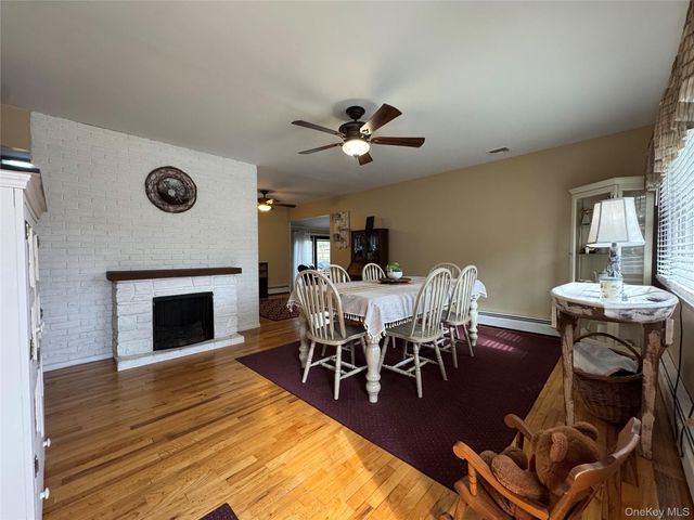 60 Syracuse Avenue, Medford, NY 11763