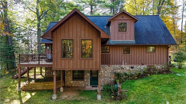 10488 Forest Circle Drive, Hayward, WI 54843